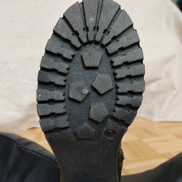 Black block heel overknees - Picture 9 of 13